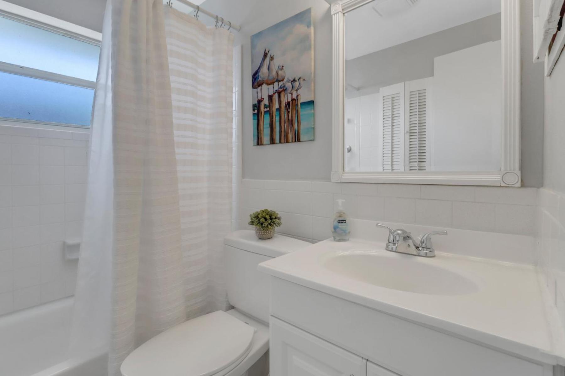 Little Beach House W/ Pool&Spa - 5 Minutes To Vanderbilt Beach Naples Exterior photo